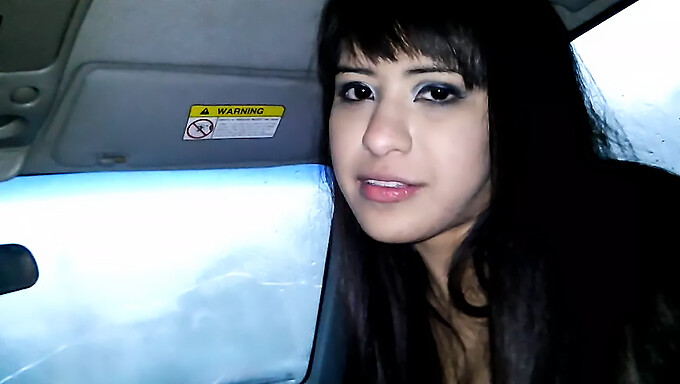 Amateur Latina In A Car With A Macchina